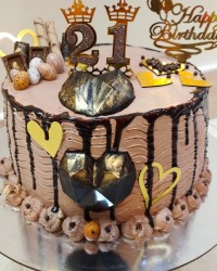 کیک تولدشکلاتی