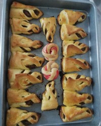 نان با مغز سیب و دارچین