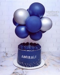 کیک بادکنکی