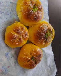 نان کدو حلوایی با دستور ققنوس عزیز