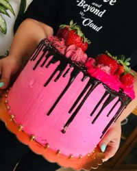 کیک تولد خواهر عزیزم سکوت بانو