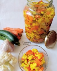 ترشی مخلوط خونگی