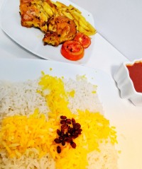 برنج و مرغ سوخاری