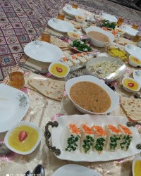 سومین سفره افطاری ماه رمضان ۱۴۰۰
