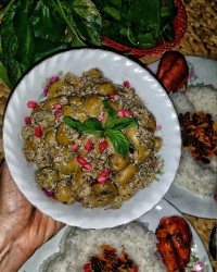 زرشک پلو بامرغ ،زیتون پرورده