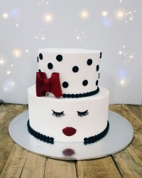 کیک تولد دخترونه