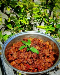 خوراک گوشت تنوری روی ساچ