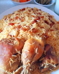 کشمش پلو بامرغ