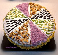 کیک هویج وگردو با کرم پنیری