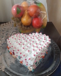 اینهم کیک سالگرد ازدواج مون خودم پز