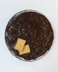 کیک شوکولاتی با سس دنت ???