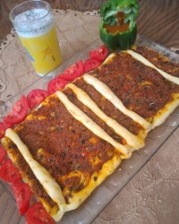 ما بهش میگیم نان گوشتی