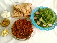 خوراک ماهی شیر