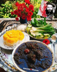 قرمه سبزی قرار معنوی