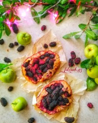گلت توت فرنگی (شاتوت)