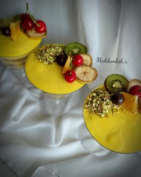 پان اسپانیا زعفرانی