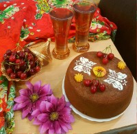 کیک سه تخم مرغی لطفا ورق بزنید (کیک پرماجرا)