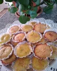 سلام دوستان گلم اینم کیک یزدی من