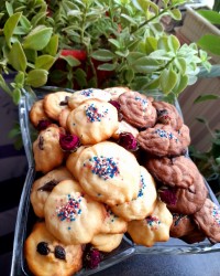 شیرینی شکوفه ای