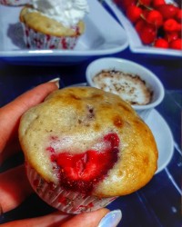 مافین توت فرنگی