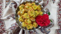 باقلوای گل تقدیم به پاپیونی های گل