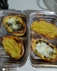 سیب زمینی تنوری و آش جو ملایر