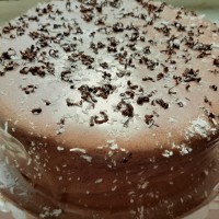 سلام به همه، این کیک رو با آررزوی شادی همه پختم .انشاالله همه خوش سلامت باشید.