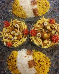 زرشک پلو بامرغ مجلسی