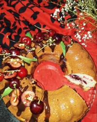 کیک آلبالویی