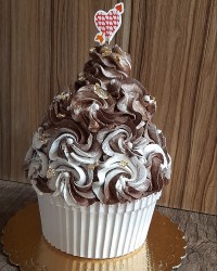 باگر کیک نازم