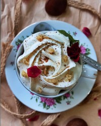 کیک فنجونی گردویی (پست تولد)