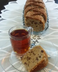 کیک کشمشی گردویی