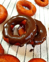 دونات با رویه گاناش