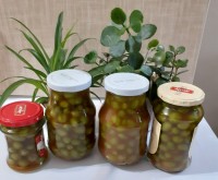 ترشی غوره با آبغوره