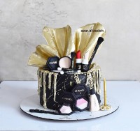 کیک لوازم ارایش