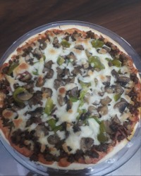 پیتزا عالی وخوشمزه