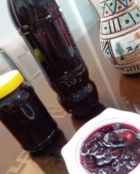 شربت ومربای آلبالو