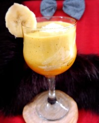 اسموتی موز و انبه