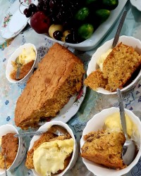 کیک هویج گردو با بستنی ورق بزنیدلطفا