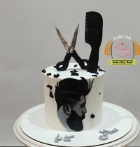 کیک آرایشگر