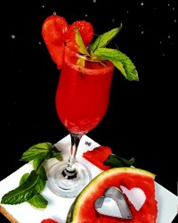 آب هندوانه و نعنا