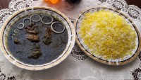 بفرمایید قرمه سبزی