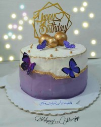 کیک تولد اسفنجی