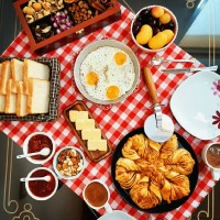 نون دارچینی