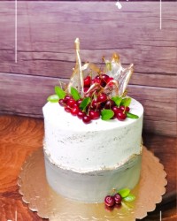 کیک تولد سفارش یکی از دوستان