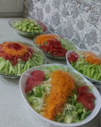 تدرکات مادر دختری برای مهمونی