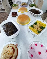 میز شام تولدم در کنار عزیزانم