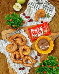 چوروس (شیرینی اسپانیایی)