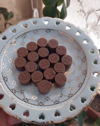 شکلات خانگی