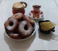 دونات با پودر قند